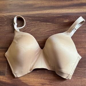 Natori Smooth Nude Bra Size 36DD or 36 E